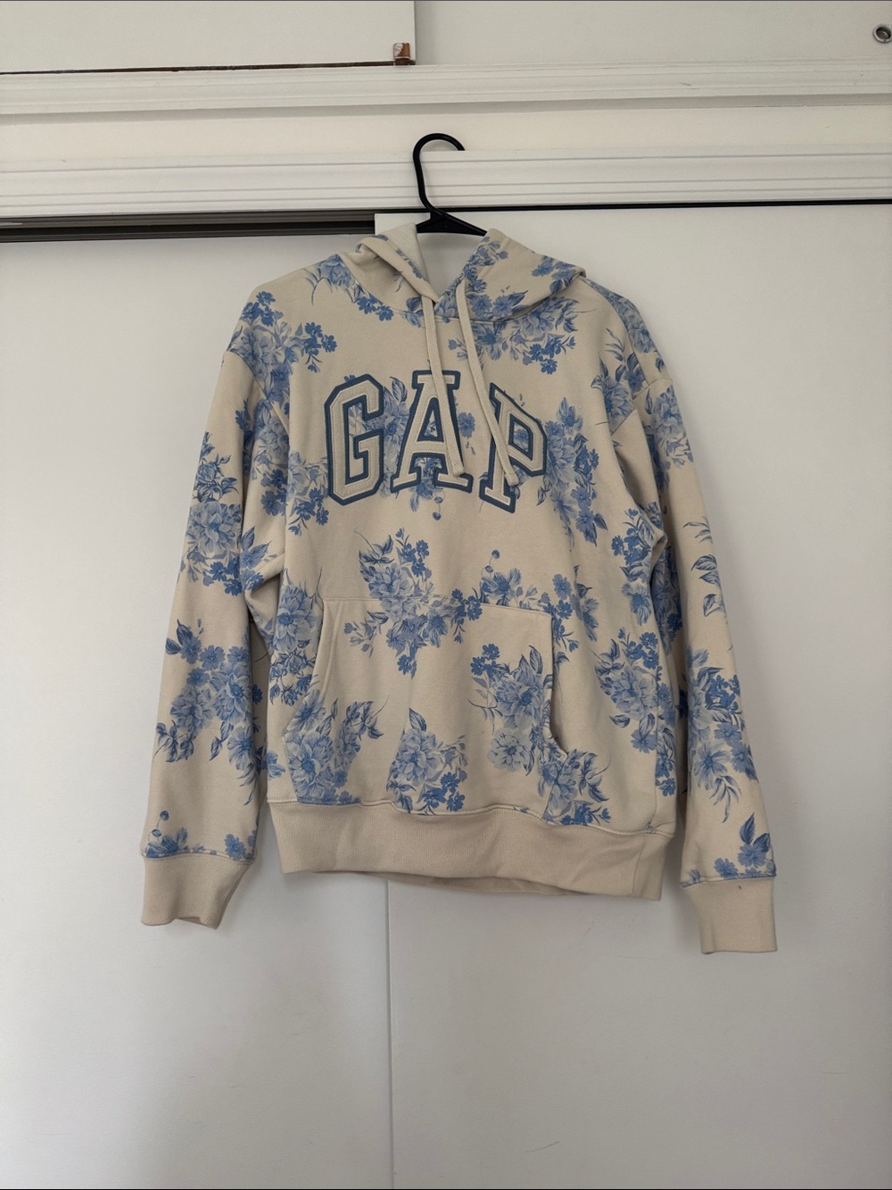 GAP Cream Hoodie with Blue Floral Print and Logo